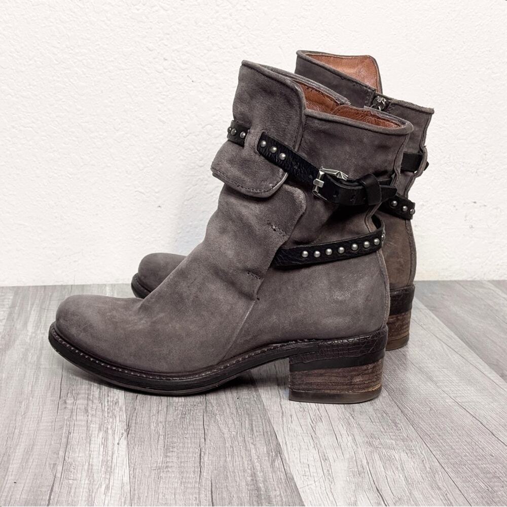 A.S.98 Studded Ankle Boots Size 40 Distressed Leather Italian Moto